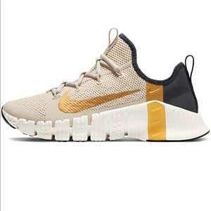 USED Metallic Gold Women’s Nike Free Metcon 3